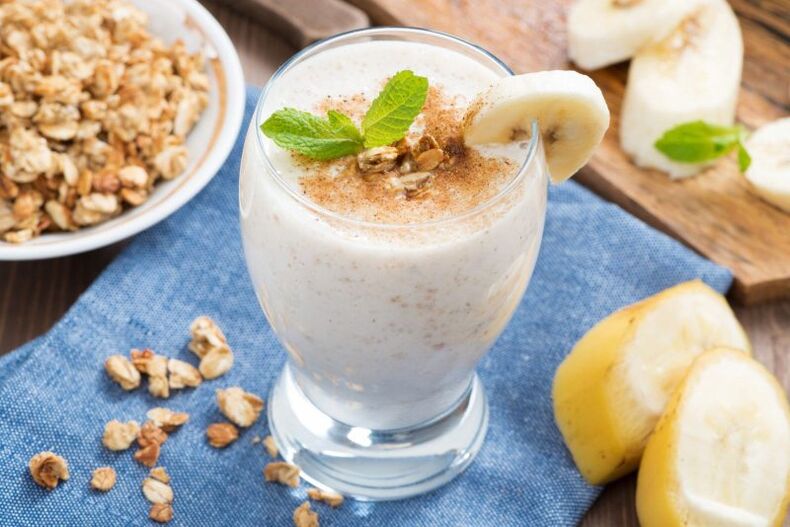 smoothie pisang oatmeal untuk menurunkan berat badan