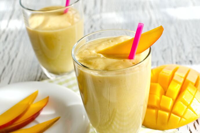 Smoothie Yoghurt Mangga dan Jeruk untuk Menurunkan Berat Badan