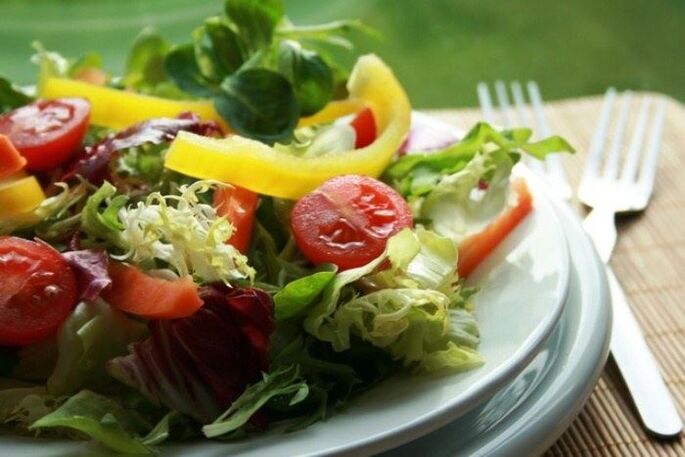 salad sayuran untuk menurunkan berat badan dengan nutrisi yang tepat