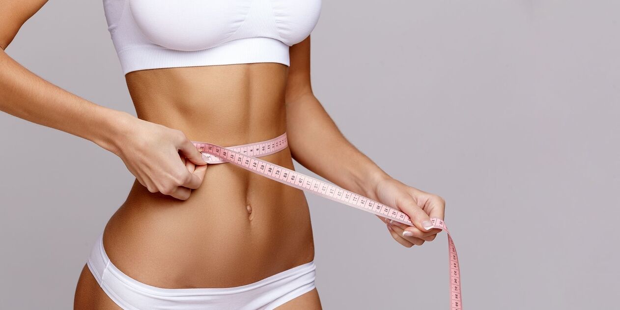 Gadis itu mencapai hasil penurunan berat badan yang diinginkan dengan mengikuti prinsip diet